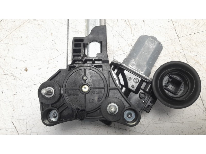 Recambio de elevalunas trasero izquierdo para mazda 3 berlina (bp) evolution referencia OEM IAM BCJH73590A  