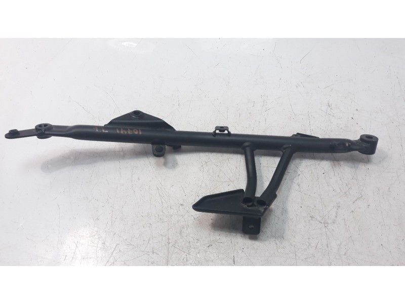 Recambio de estribo para kawasaki vulcan s vulcan s referencia OEM IAM 31064065018R  