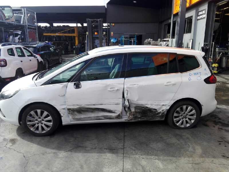 opel zafira tourer del año 2014