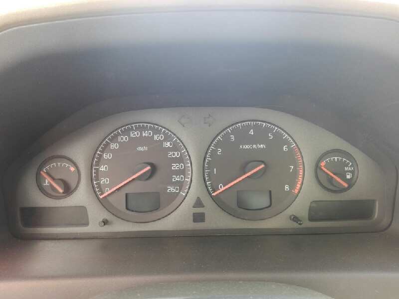 volvo v70 familiar del año 2000