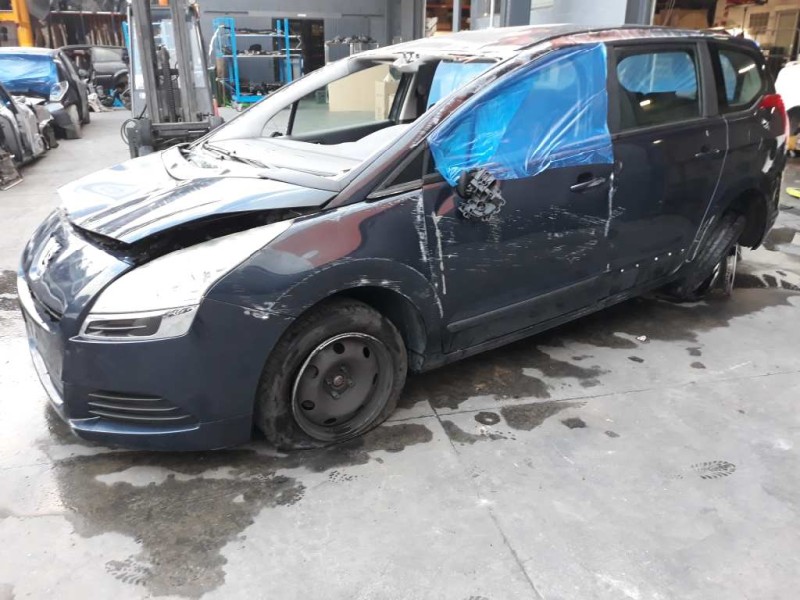 peugeot 5008 del año 2013