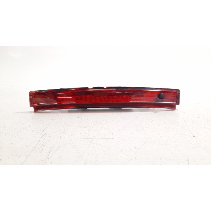 Recambio de luz central de freno para renault captur 1.5 dci diesel fap energy referencia OEM IAM 265902759R  