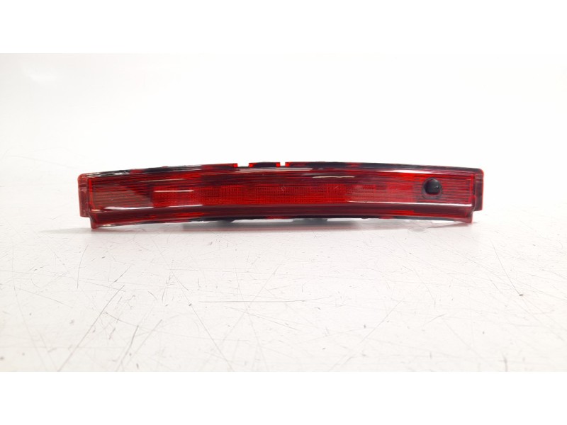 Recambio de luz central de freno para renault captur 1.5 dci diesel fap energy referencia OEM IAM 265902759R  
