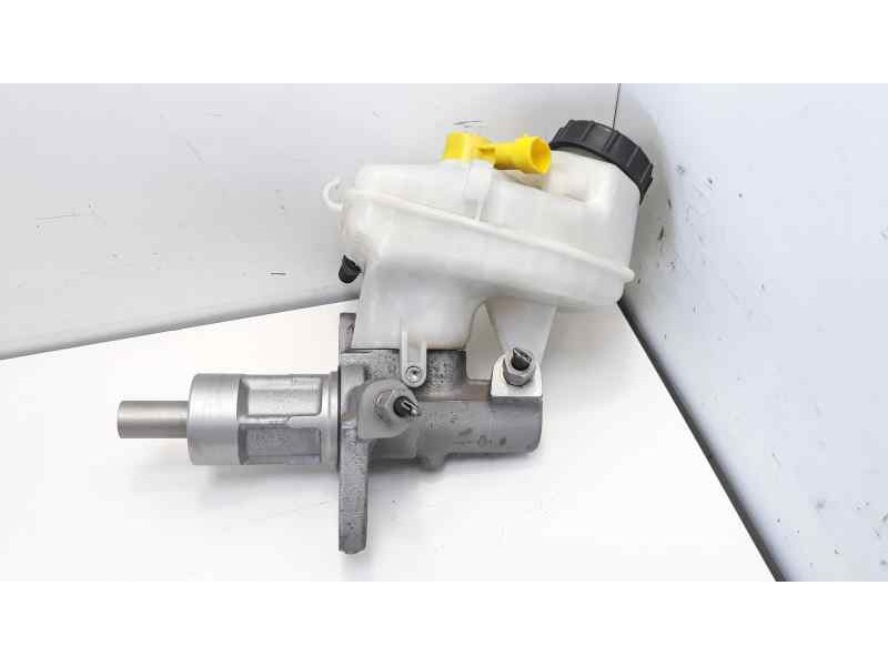 Recambio de bomba freno para opel astra j lim. 4türig excellence ecoflex referencia OEM IAM 84102409  