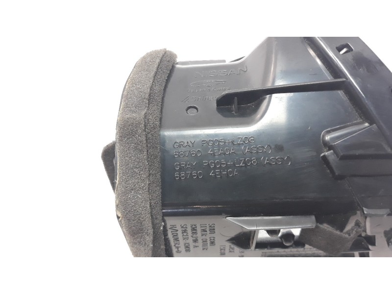 Recambio de rejilla aireadora para nissan qashqai (j11) 1.5 dci cat referencia OEM IAM 687604EH0A  