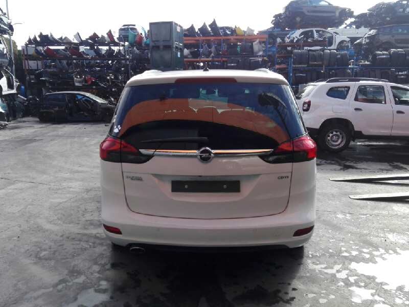 opel zafira tourer del año 2014