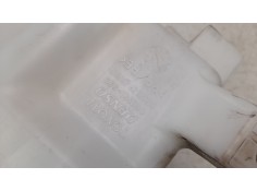 Recambio de deposito limpia para toyota prius+ advance referencia OEM IAM 060851552   2