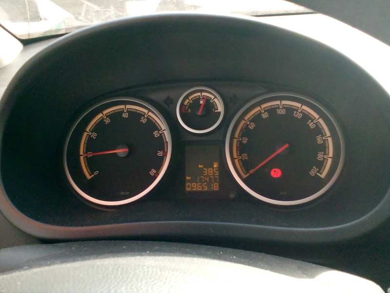 opel corsa d del año 2009