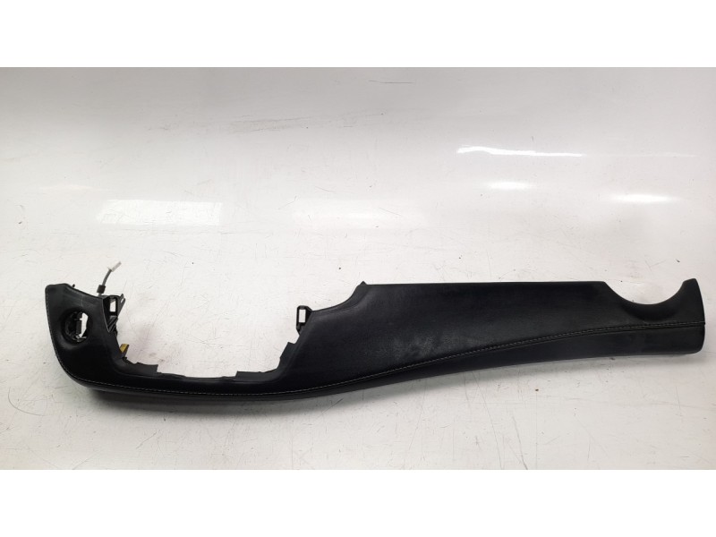 Recambio de moldura para toyota rav 4 referencia OEM IAM 5501242090  