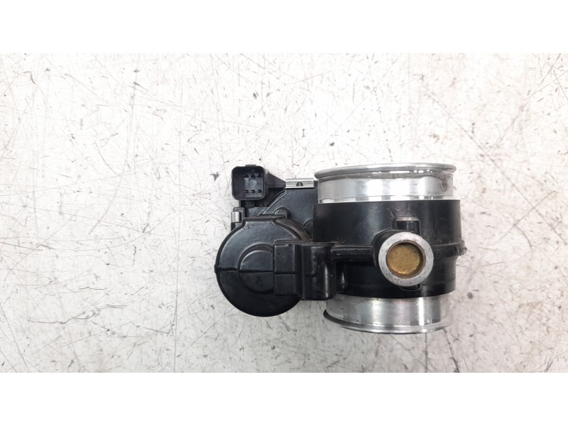 Recambio de caja mariposa para bmw r 1200 r r 1200 r referencia OEM IAM 8564959  
