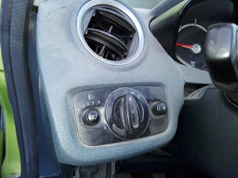 Recambio de mando luces para ford fiesta (cb1) trend referencia OEM IAM 8A6T13A024BB  