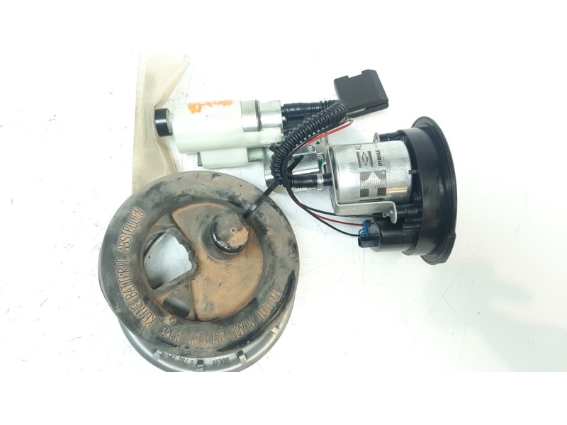 Recambio de bomba combustible para bmw f 800 r referencia OEM IAM 16148555172  