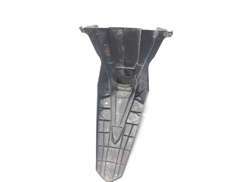 Recambio de portamatriculas para honda pcx 125 referencia OEM IAM 33601KWN701  