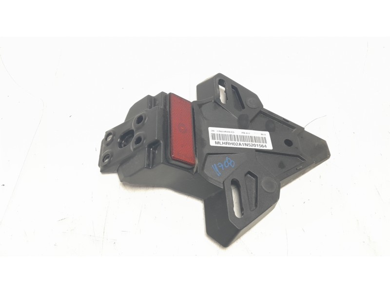 Recambio de portamatriculas para honda cb 650r cb 650r referencia OEM IAM 80150MKYD50ZA  
