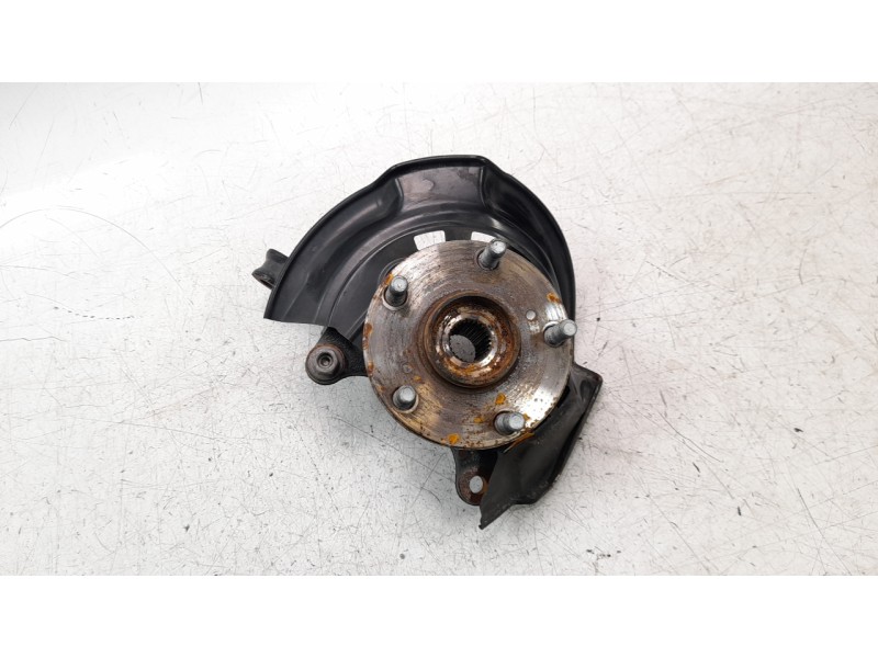 Recambio de mangueta delantera izquierda para toyota prius+ advance referencia OEM IAM 4321202171  