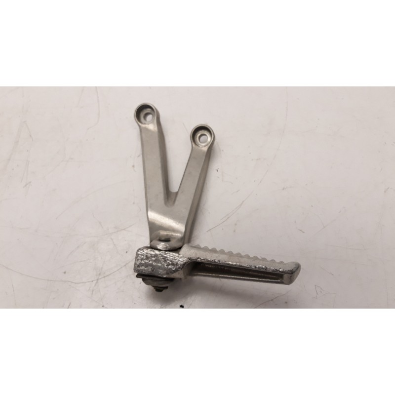 Recambio de estribo para honda cbr 900rr/cbr 1000rr/cbr 1100 xx fireblade   (sc50) referencia OEM IAM 50760MCJ750  