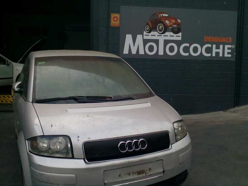 audi a2 (8z) del año 2002