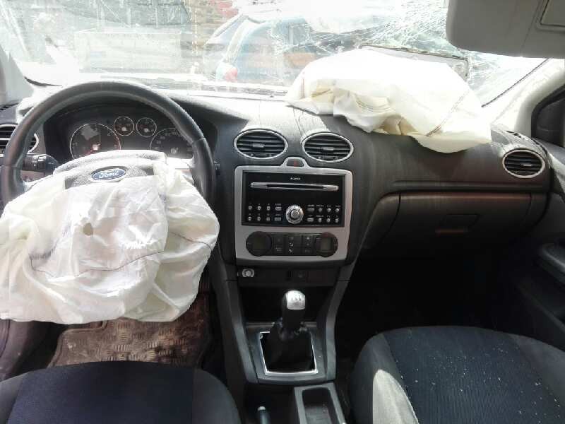 ford focus berlina (cap) del año 2005