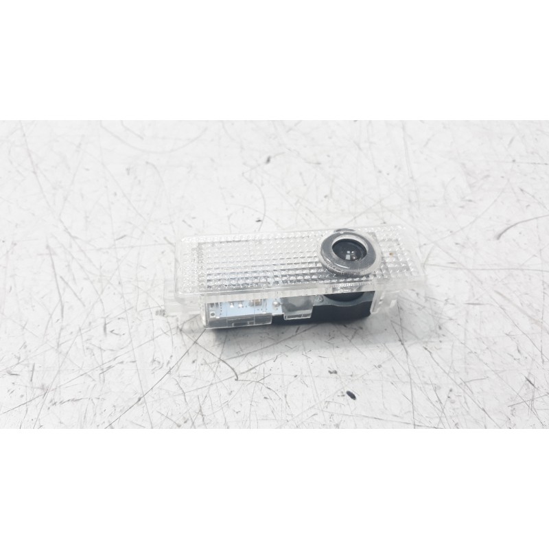 Recambio de luz interior para land rover range rover sport 3.0 td v6 cat referencia OEM IAM XDC000071  