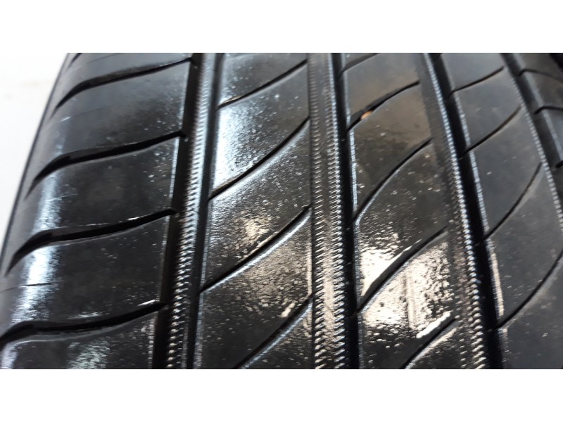 Recambio de rueda para kia sportage referencia OEM IAM 2156517  