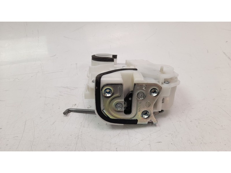 Recambio de cerradura puerta trasera izquierda para mitsubishi outlander (gf0) phev kaiteki 4wd referencia OEM IAM 5745A395  