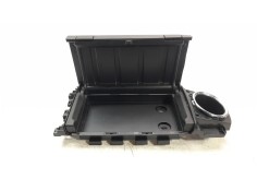 Recambio de apoyabrazos central para toyota prius+ advance referencia OEM IAM 5882347040   2