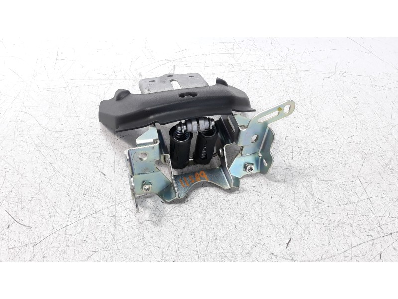 Recambio de retenedor puerta para yamaha nmax nmax 125 referencia OEM IAM B6HF47690000  