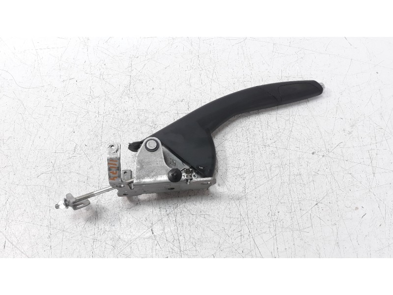 Recambio de palanca freno para renault captur 1.5 dci diesel fap energy referencia OEM IAM 360101804R  