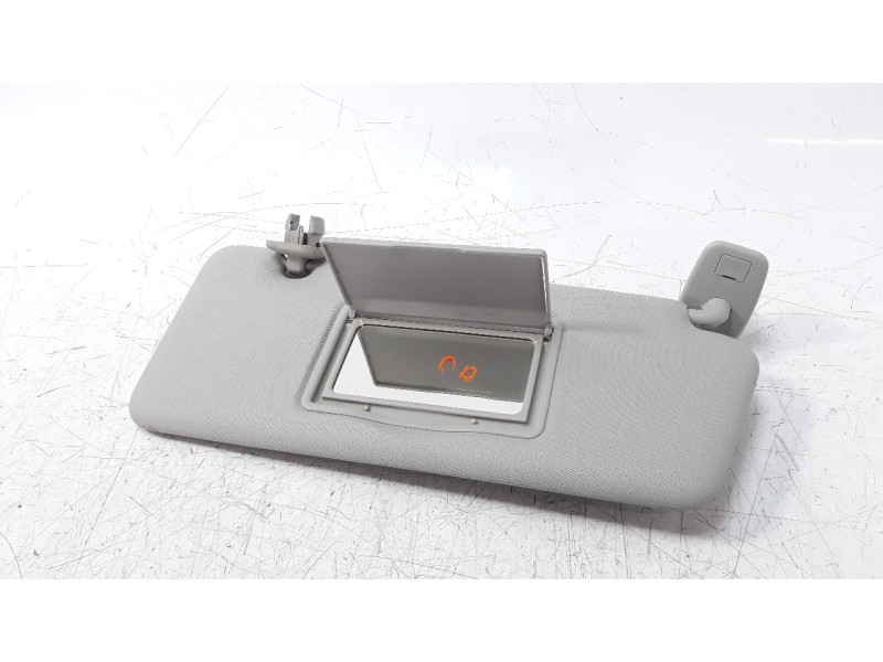 Recambio de parasol derecho para renault captur 1.5 dci diesel fap energy referencia OEM IAM 964003555R  