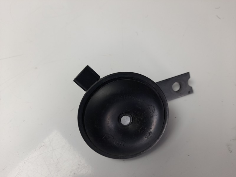 Recambio de claxon para hyundai i30 (gd) 1.4 cat referencia OEM IAM 966303401  