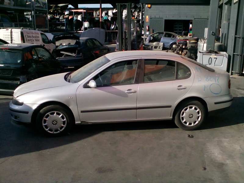 seat toledo (1m2) del año 2000
