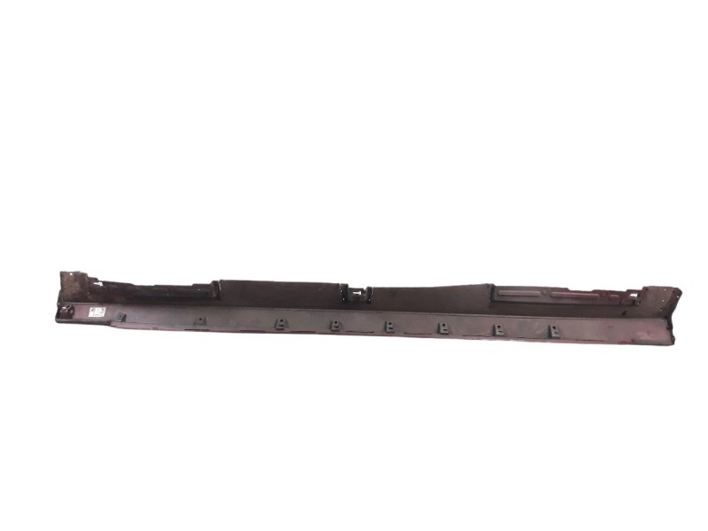 Recambio de estribos laterales para mazda 3 berlina (bp) referencia OEM IAM BCJH51P51  