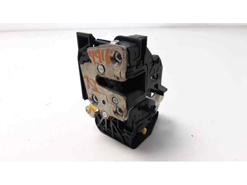 Recambio de cerradura puerta trasera izquierda para dacia sandero basis referencia OEM IAM 825034213RC  