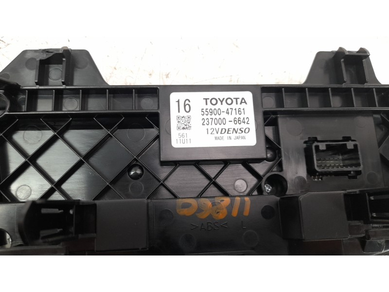 Recambio de mando climatizador para toyota prius+ advance referencia OEM IAM 5590047161  