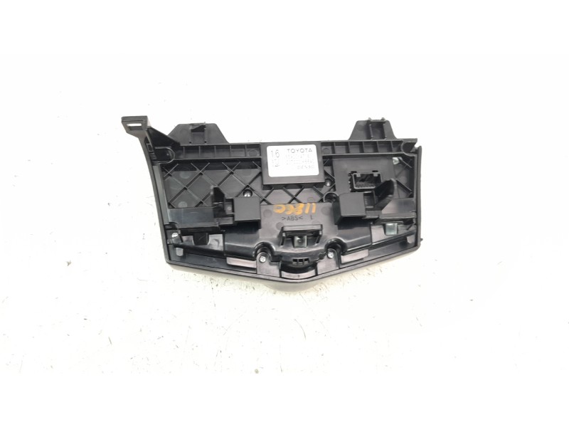 Recambio de mando climatizador para toyota prius+ advance referencia OEM IAM 5590047161  
