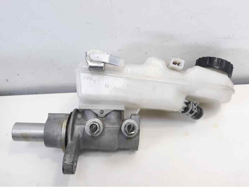 Recambio de bomba freno para toyota avensis (t27) 2.0 d-4d cat referencia OEM IAM 0204255239  