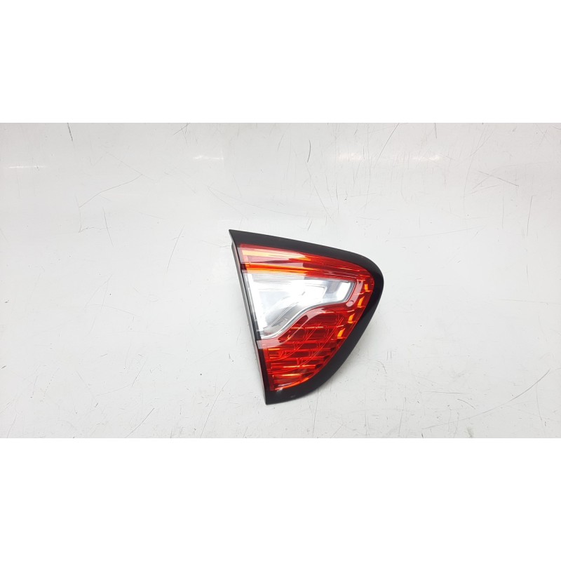 Recambio de piloto trasero izquierdo interior para renault captur 1.5 dci diesel fap energy referencia OEM IAM 265554078R  