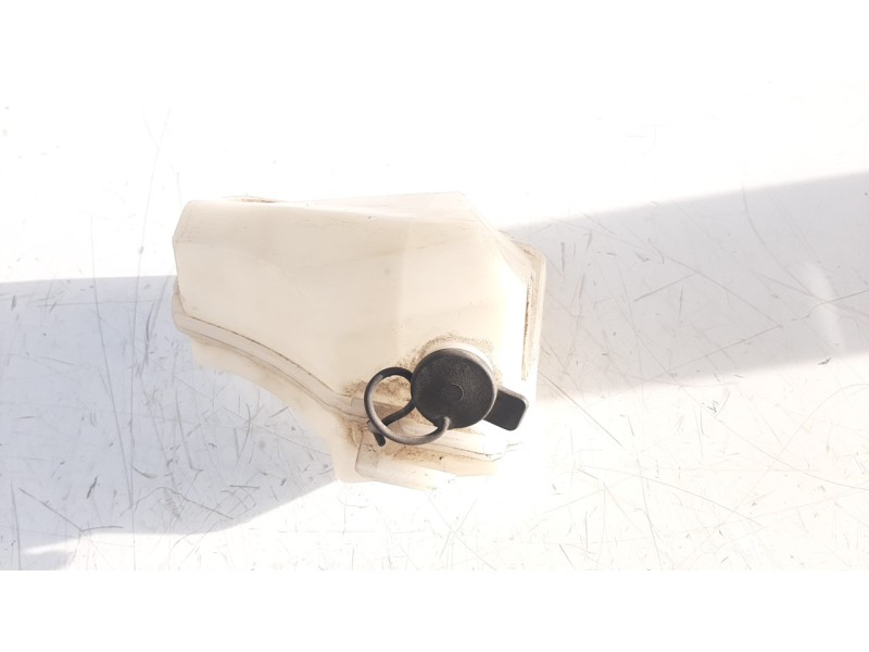 Recambio de deposito expansion para bmw f 800 r referencia OEM IAM 17118525449  