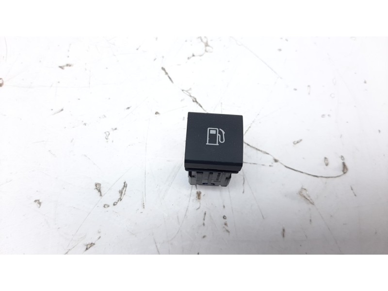 Recambio de interruptor para toyota rav4 hybrid 4x2 advance referencia OEM IAM 15F7000020  