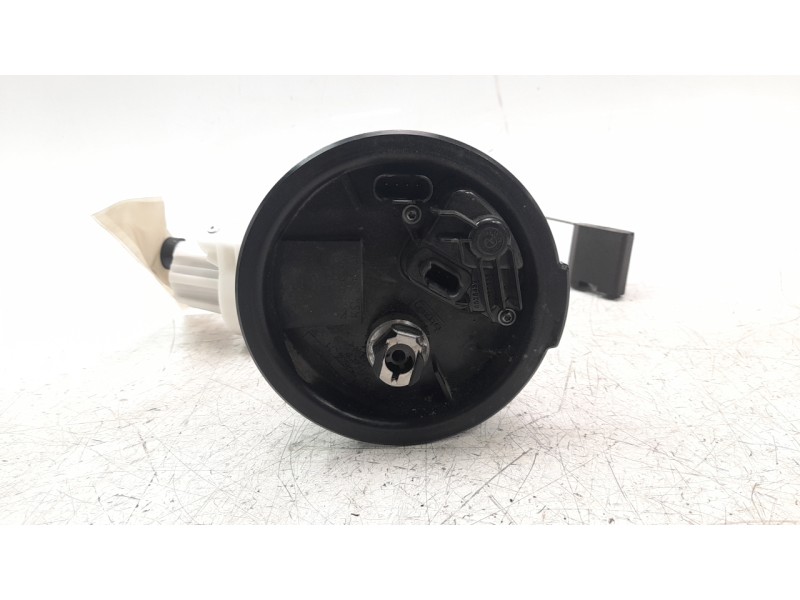 Recambio de bomba combustible para bmw r 1200 r r 1200 r referencia OEM IAM 8535828  