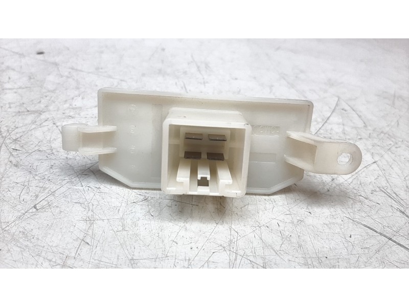 Recambio de resistencia calefaccion para ford transit courier 1.5 tdci cat referencia OEM IAM AV1118B647  