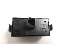 Recambio de warning para dacia sandero basis referencia OEM IAM 252905668R   2