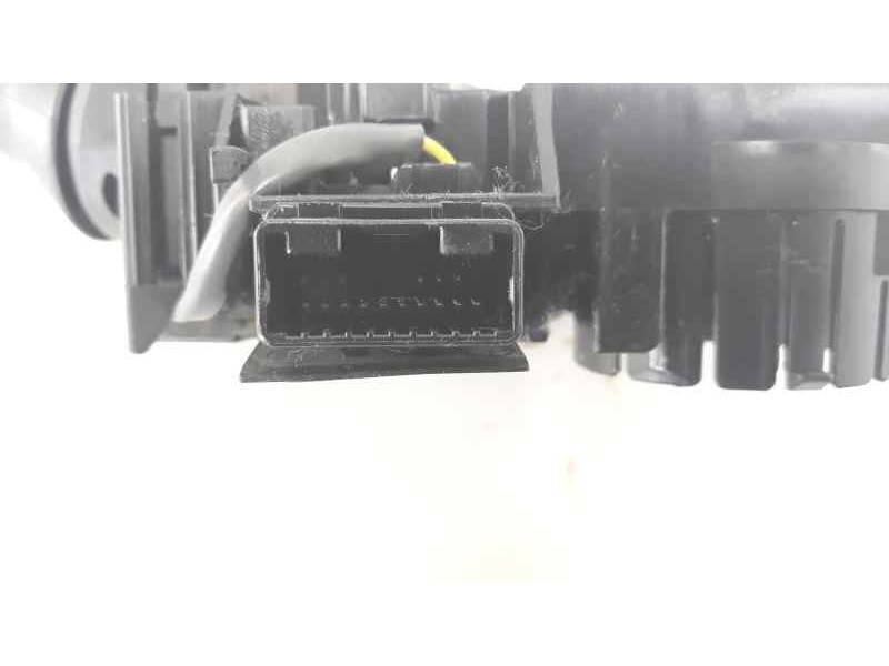 Recambio de mando intermitentes para toyota avensis (t27) 2.0 d-4d cat referencia OEM IAM 17F373  