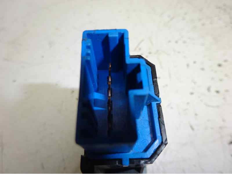 Recambio de interruptor para opel frontera b limited referencia OEM IAM M16334  