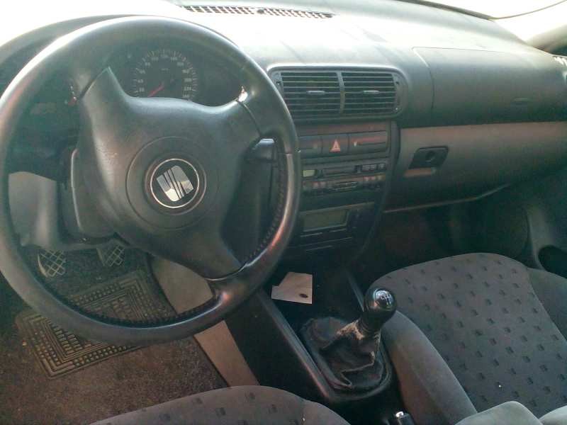 seat toledo (1m2) del año 2000