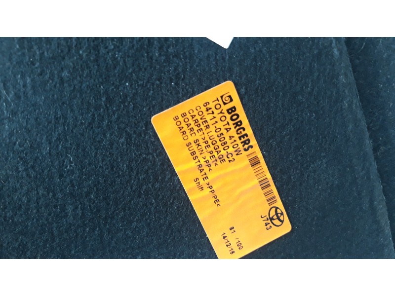 Recambio de bandeja trasera para toyota avensis 1.8 16v cat referencia OEM IAM 6471105080  