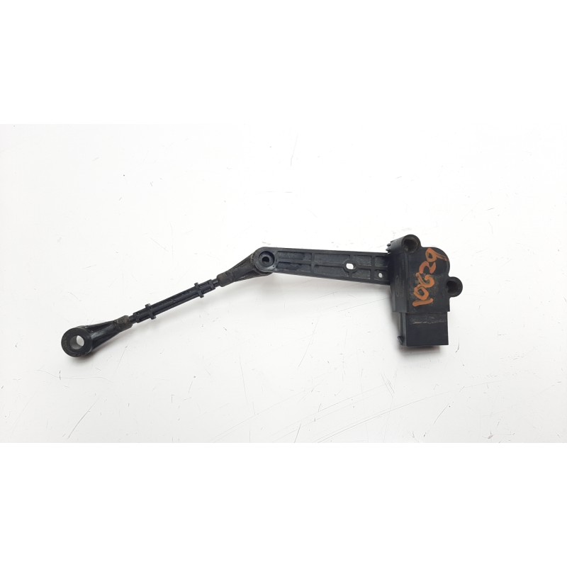 Recambio de sensor para land rover discovery 4 3.0 td v6 cat referencia OEM IAM AH225B732AC  