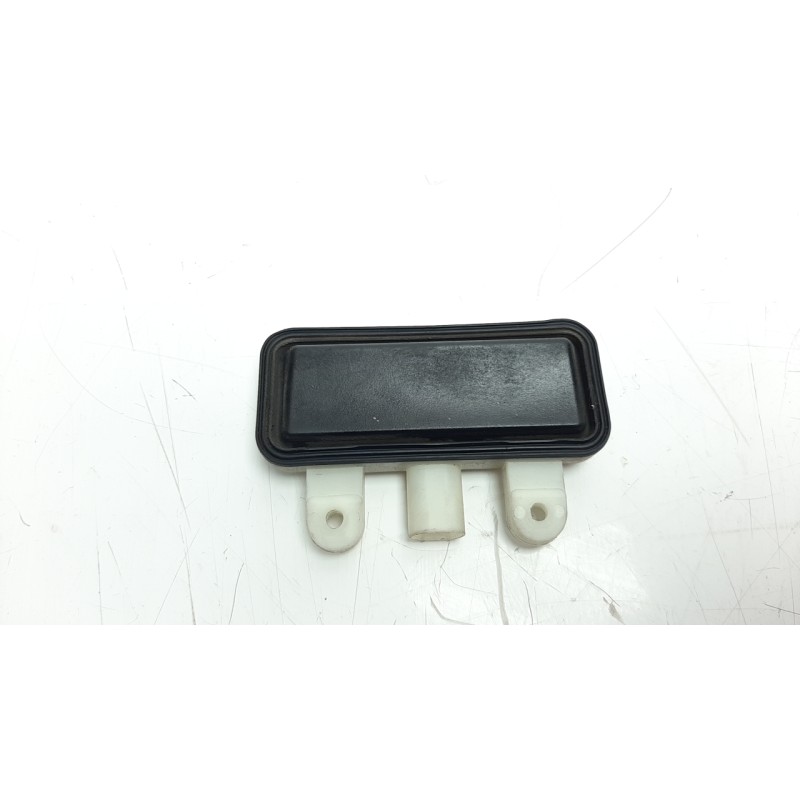 Recambio de maneta exterior porton para mercedes-benz clase b (w246) 1.5 cdi cat referencia OEM IAM A2218702410  
