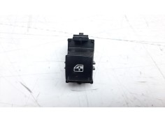 MANDO ELEVALUNAS DELANTERO DERECHO 8608A319 