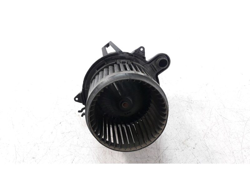 Recambio de ventilador calefaccion para renault captur 1.5 dci diesel fap energy referencia OEM IAM 5P3730000 272101005R 